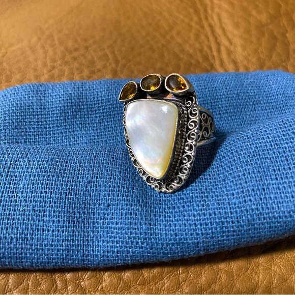 Mothher of Pear, citrine tear drops 925 silver ring size 9 - Picture 7 of 8